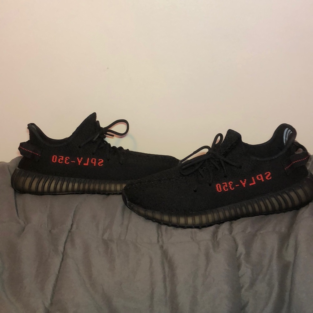 adidas Yeezy Boost 350 V2